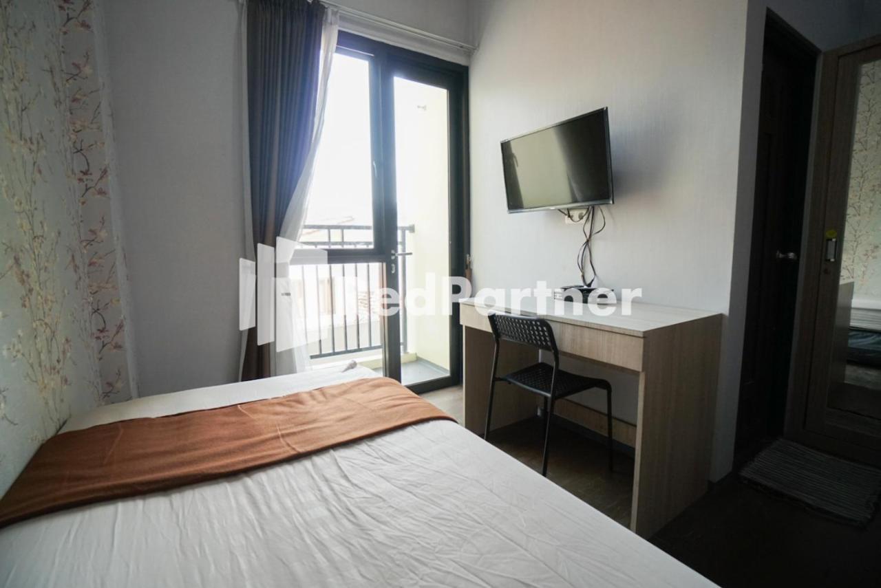 Toba Mansion Syariah Near Benhil Redpartner Hotel Джакарта Екстериор снимка