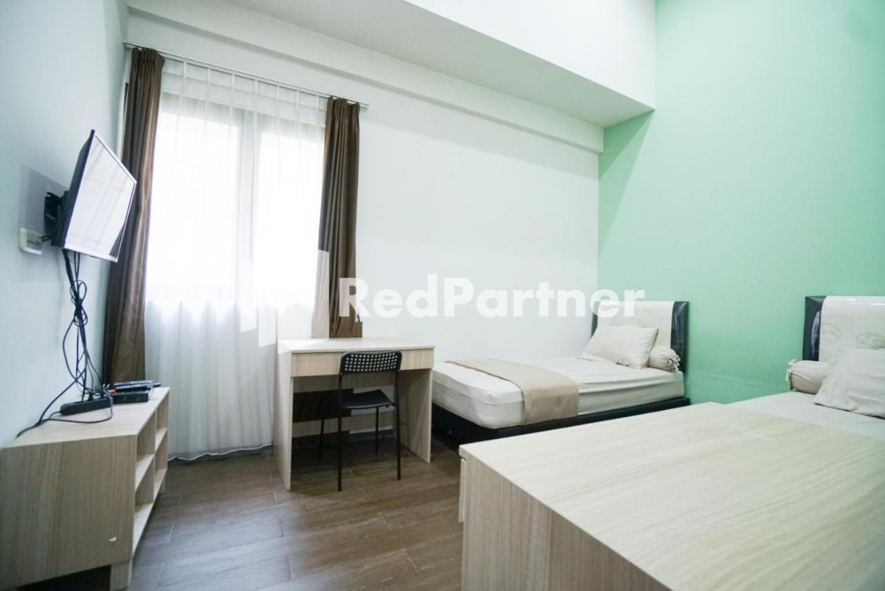 Toba Mansion Syariah Near Benhil Redpartner Hotel Джакарта Екстериор снимка