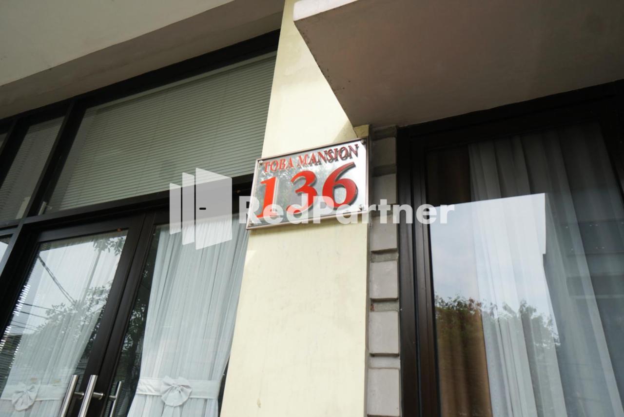 Toba Mansion Syariah Near Benhil Redpartner Hotel Джакарта Екстериор снимка