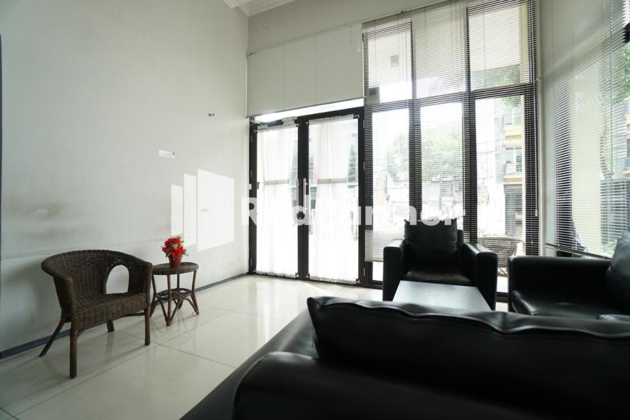Toba Mansion Syariah Near Benhil Redpartner Hotel Джакарта Екстериор снимка
