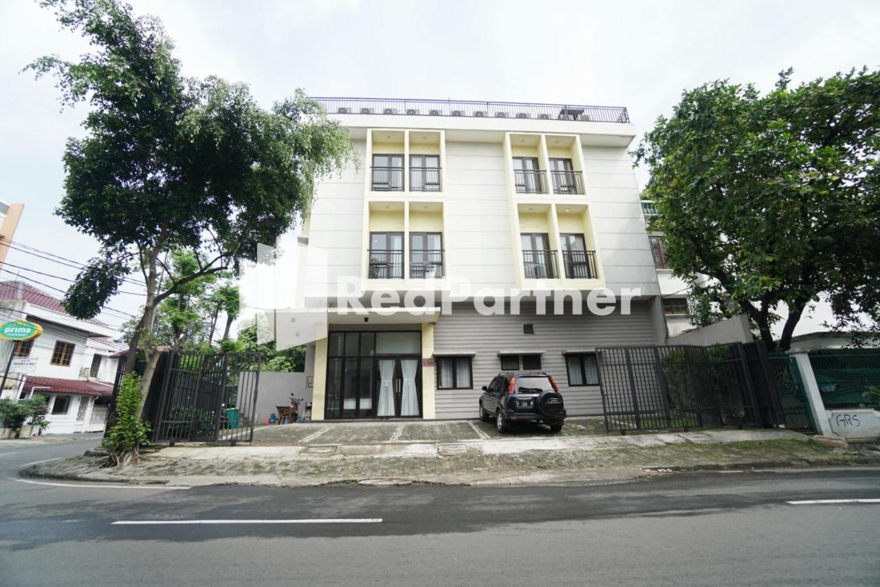 Toba Mansion Syariah Near Benhil Redpartner Hotel Джакарта Екстериор снимка