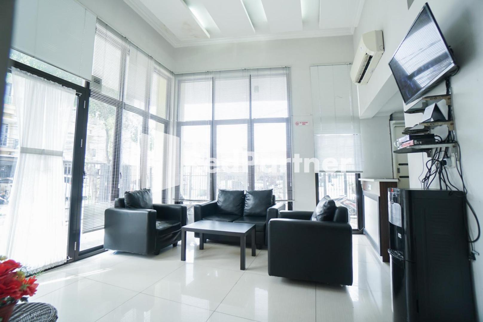 Toba Mansion Syariah Near Benhil Redpartner Hotel Джакарта Екстериор снимка